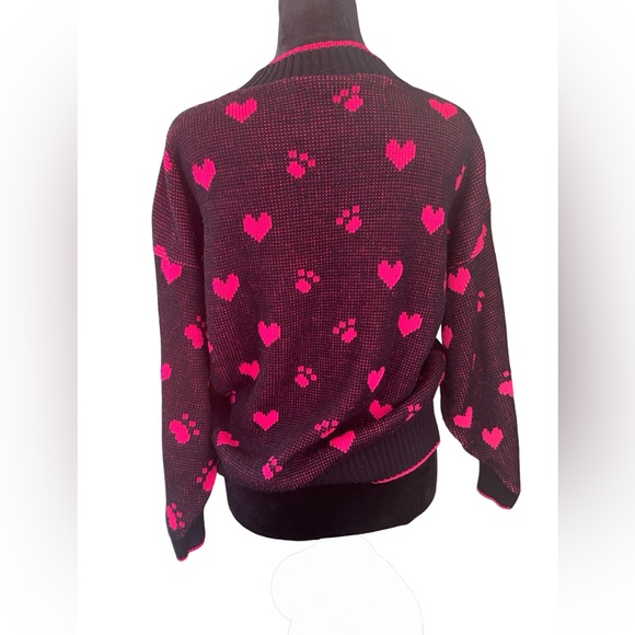 Vintage Black Sweater with Magenta Cats Hearts Paws Mock Neck 80s 90s Women’s M - Picture 2 of 5